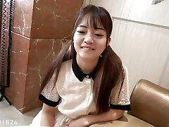 misaki tiene 18 años. ella es una mujer japonesa ordenada y hermosa. ella hace mamada, rimjob y coño afeitado. sin censura