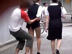 upskirt happning3 upskirt happning3