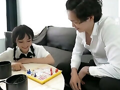 Schoolgirl is invited to her boyfriends place for a romantic rendezvous