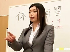 विवाहित महिला घर के बाहर शर्म की बात Hikari Hino