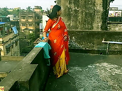 हॉट भाभी को चुदाई पानी निकल दिया! हिंदी वेब कैमरा सेक्स