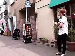 Rika Fujishita chaude mature asiat en sexe de groupe d'action