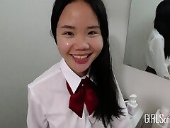 Point Of View Cute 18yo Japanese Schoolgirl Gets A Ginormous Facial Cumshot After She Sucks Her Stepdads Dick To Thank Him For Her New Phone