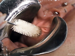 Peehole Mascara - Queensnake.com - Queensect.com