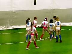 Outdoor lesbian fingerblasting with kinky Sirena Milano & Ellie Wain Outdoor lesbian fingerblasting with kinky Sirena Milano & Ellie Wain