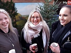 Xmas-tree shopping leads to kinky 4 way for fledgling Studentin Aneta - MyDirtyHobby