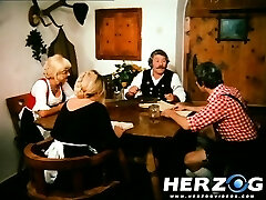 Stunning babe gets horny for cock and cum-shot Stunning babe gets horny for cock and cum-shot