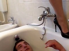 Italian amateur with sister who abuses and dominates brother