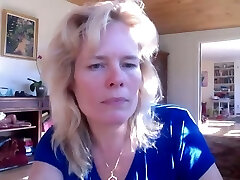 This woman makes my dick feel so much nicer and those tits are outstanding