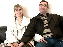 Ugly mature pulverizing and fisting