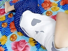 Collage girl ki chudai in hotel apartment