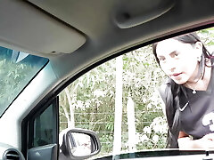 I drill the boy who gives me a ride