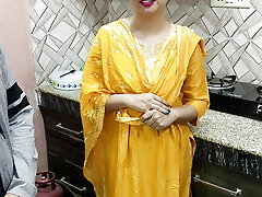 JIJA JI seduced by SAALI'S beautiful figure fucked her pussy and ass Hindi audio