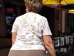 Big plump butt gilf in brown pants Big plump butt gilf in brown pants