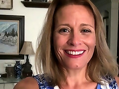 American milf Jayden Matthews faux-cocks her mature pussy American milf Jayden Matthews faux-cocks her mature pussy