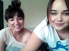 Mom And Daughter On Cam...
