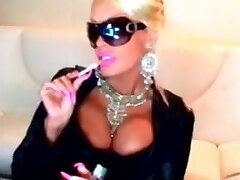 Smokingly Molten Goddess 1 Smokingly Molten Goddess 1