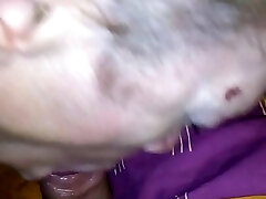  Granny Loulou loves to make a good blowjob to her paramour