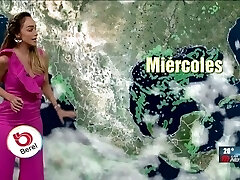 Gaby Lozoya cameltoe en mind-blowing outfit color fiusha HD