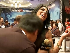 PornhubTV Alexa Aimes Interview at 2014 AVN Awards