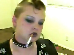 Sumptuous Goth Smoking Fetish