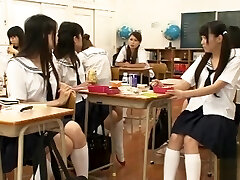 SDDE-419 Japanese school with invisible fellows