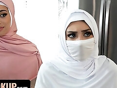 Hijab Hook-up - Innocent Teenage Violet Gems Loses Herself And Finds A Side She Never Knew Existed