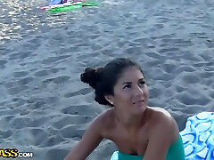 Agnessa in nude beach porn vid with sexy beauty nessa