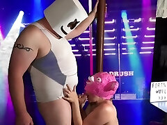 FORTNITE MILF DOES STRIPTEASE as Cuddle Crew Leader & SWALLOWS MARSHMELLO!!