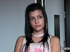 Casting looker walks off after gonzo penetration and assfucking hole pounding