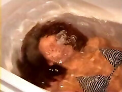 underwater bathtub breathold