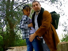 Pierced Milf sucks voyeur stranger at image shooting