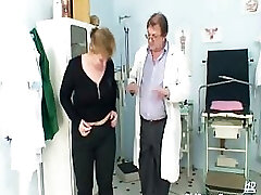 Mature Vilma has her pussy decently obgyn checked at gyno office