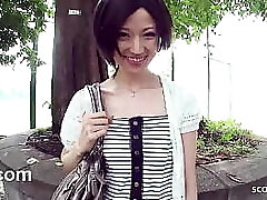 Skinny Japanese Teen tricked to Blow Strangers Dick in Car