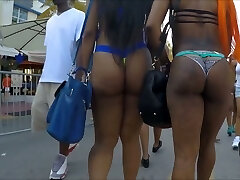 Check out really appetizing big bubble bum flashed outdoors Check out really appetizing big bubble bum flashed outdoors