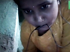 I take advantage of my lil sister looking out the window, to give her the tear up of her life