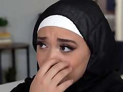 Shy Arab Dumpling In Hijab Asks Her Step-brother To Give Her The First-time Fuck Lesson Shy Arab Dumpling In Hijab Asks Her Step-brother To Give Her The First-time Fuck Lesson