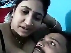 Desi indian wife boobs inhale milk