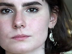 An first-timer MILF blowjob followed by hot fucking An first-timer MILF blowjob followed by hot fucking