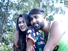 Pati ke chhote bhai apne howdy nai nawalee bhabhi ko make an impression karke chodne ka maja luta jab ghar pe bhaiya nahi tha Pati ke chhote bhai apne howdy nai nawalee bhabhi ko make an impression karke chodne ka maja luta jab ghar pe bhaiya nahi tha