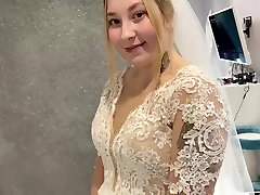 Russian married couple could not resist and boned right in a wedding dress.
