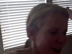 My mature maid (assjob)