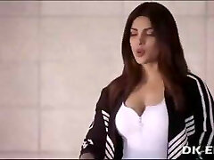 Priyanka Chopra, super-hot compilation