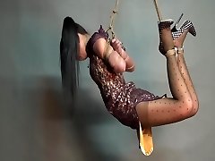 Yaner extreme hogtie-hang compete