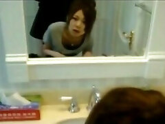 Korean Teen Gf Quickie in Bathroom!