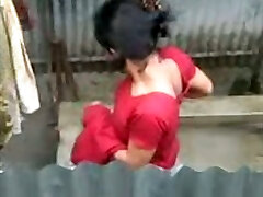 Mature ugly Indian brunette takes a shower outdoors and flashes boobies Mature ugly Indian brunette takes a shower outdoors and flashes boobies