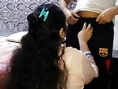 Saraab peekar maa ko hello chod diya bate ne, real homemade desi QueenbeautyQB Saraab peekar maa ko hello chod diya bate ne, real homemade desi QueenbeautyQB