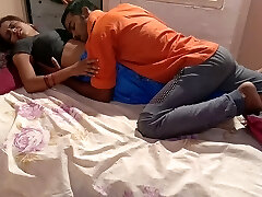 Real married Indian couple romp show with creampie ending