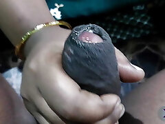 Tamil aunty handjob his hubby and touch and play torrid nipple and salami
