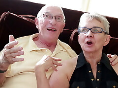 70 Jaehrige zeigt jungschwanz wie es geht 70 Jaehrige zeigt jungschwanz wie es geht